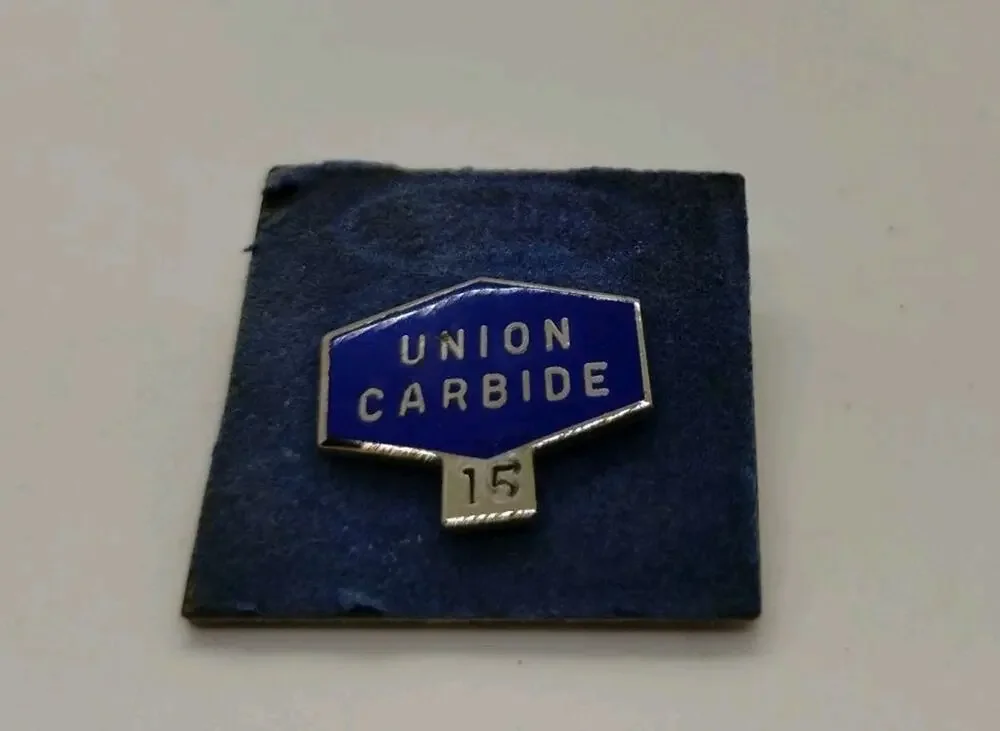 Union Carbide Lapel Pin Button American Chemical Company Advertising Screw Back